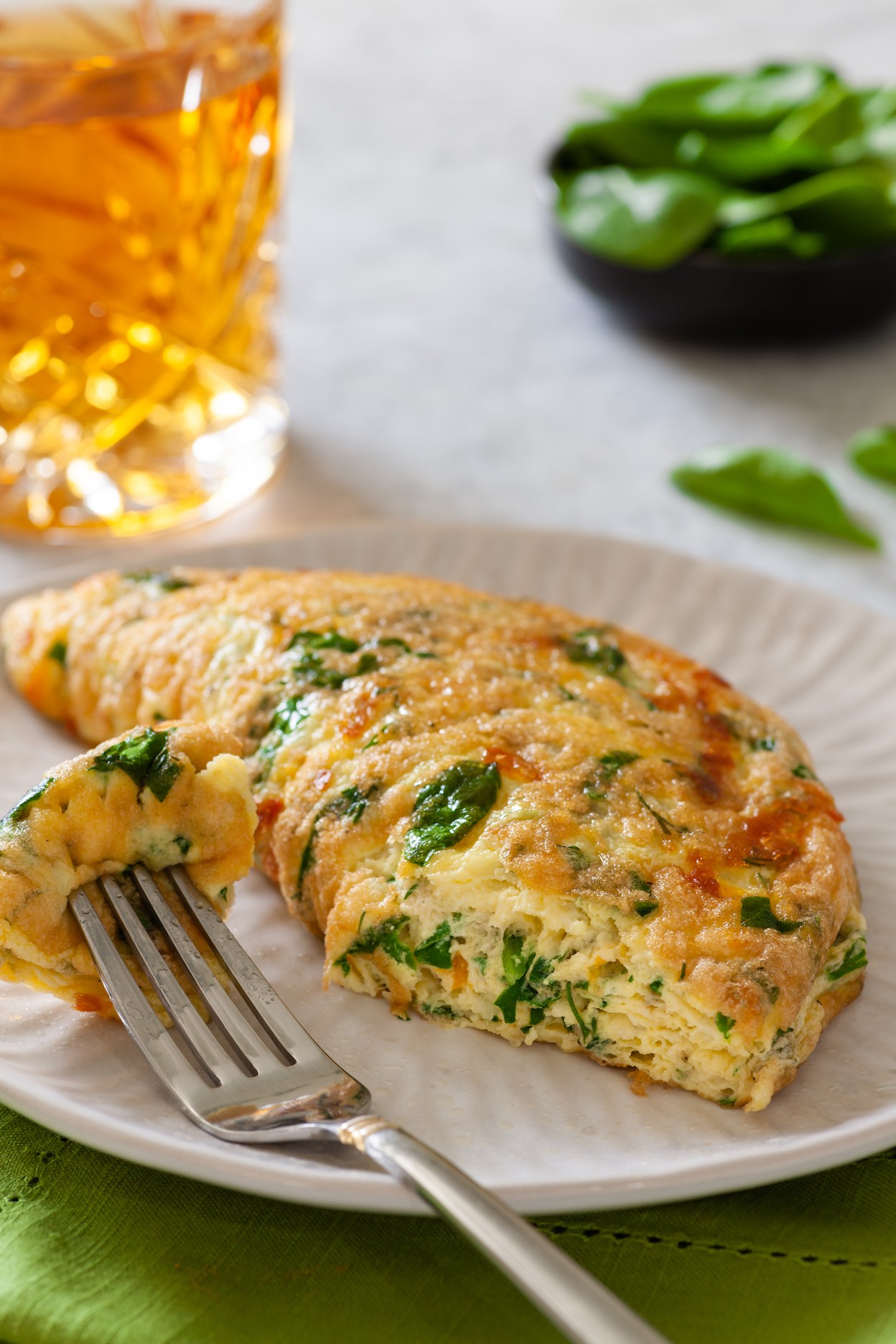 How to Make Spinach and Cheese Soufflé Omelete