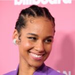 10 Tips on How to Look Gorgeous Without Makeup